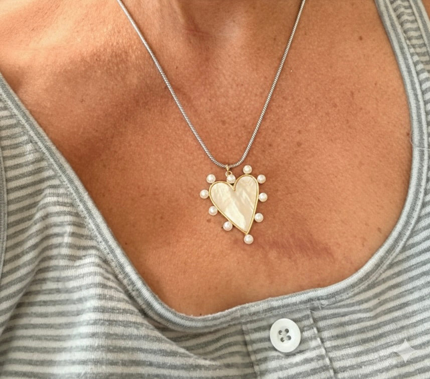 Aurora Necklace 🌅🤍 ⭐