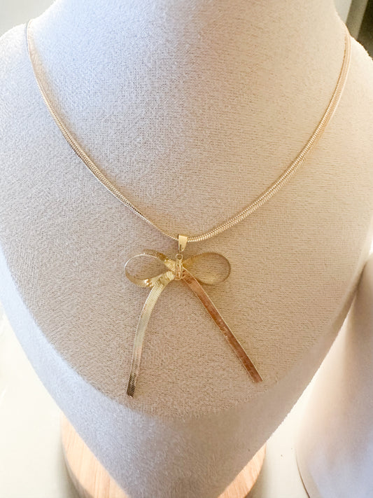 Bow Knot Necklace 