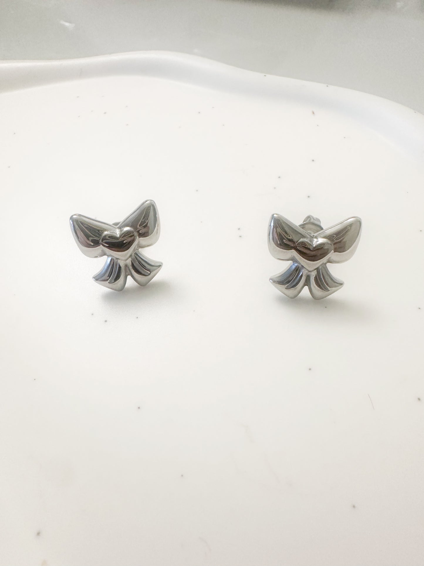 Simple Style Heart Bow Knot Earrings 