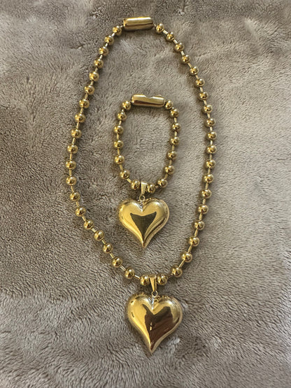 Ball Bracelet and Heart Pendant Color Gold
