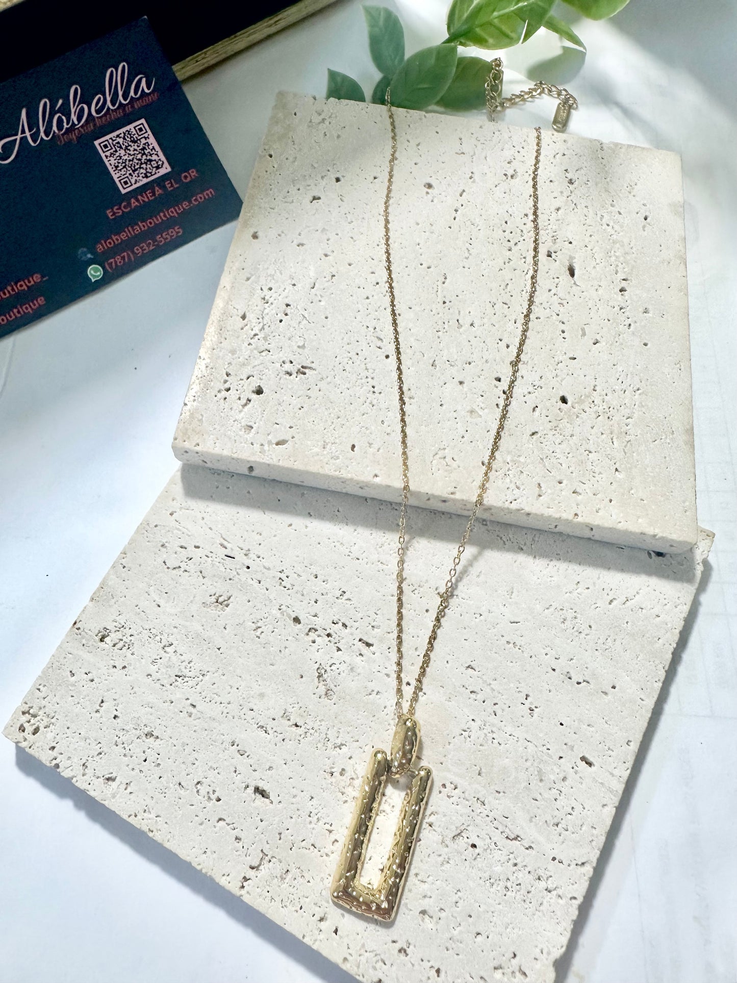 Rectangle Necklace 