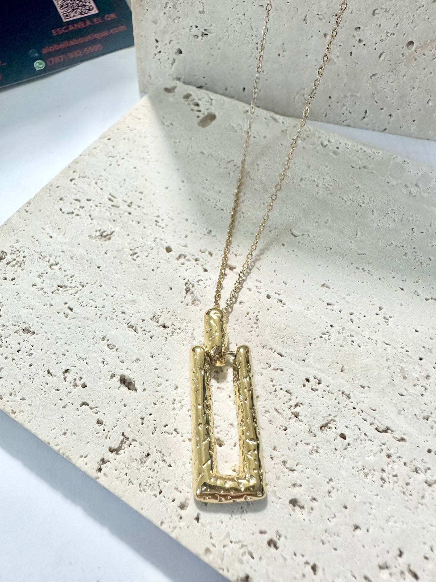 Rectangle Necklace 